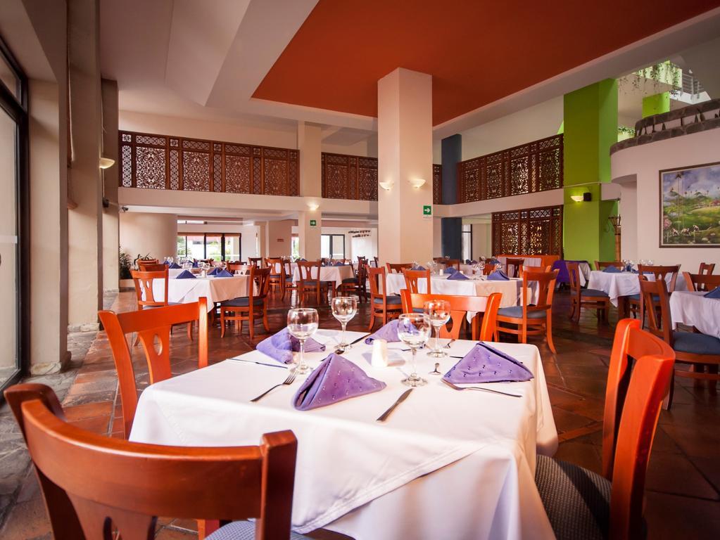 Armenia Hotel Bagian luar foto