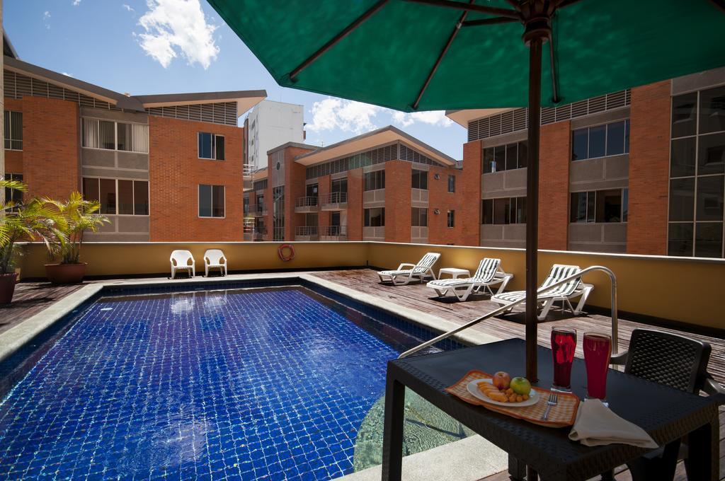 Armenia Hotel Bagian luar foto