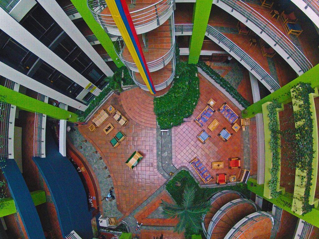 Armenia Hotel Bagian luar foto