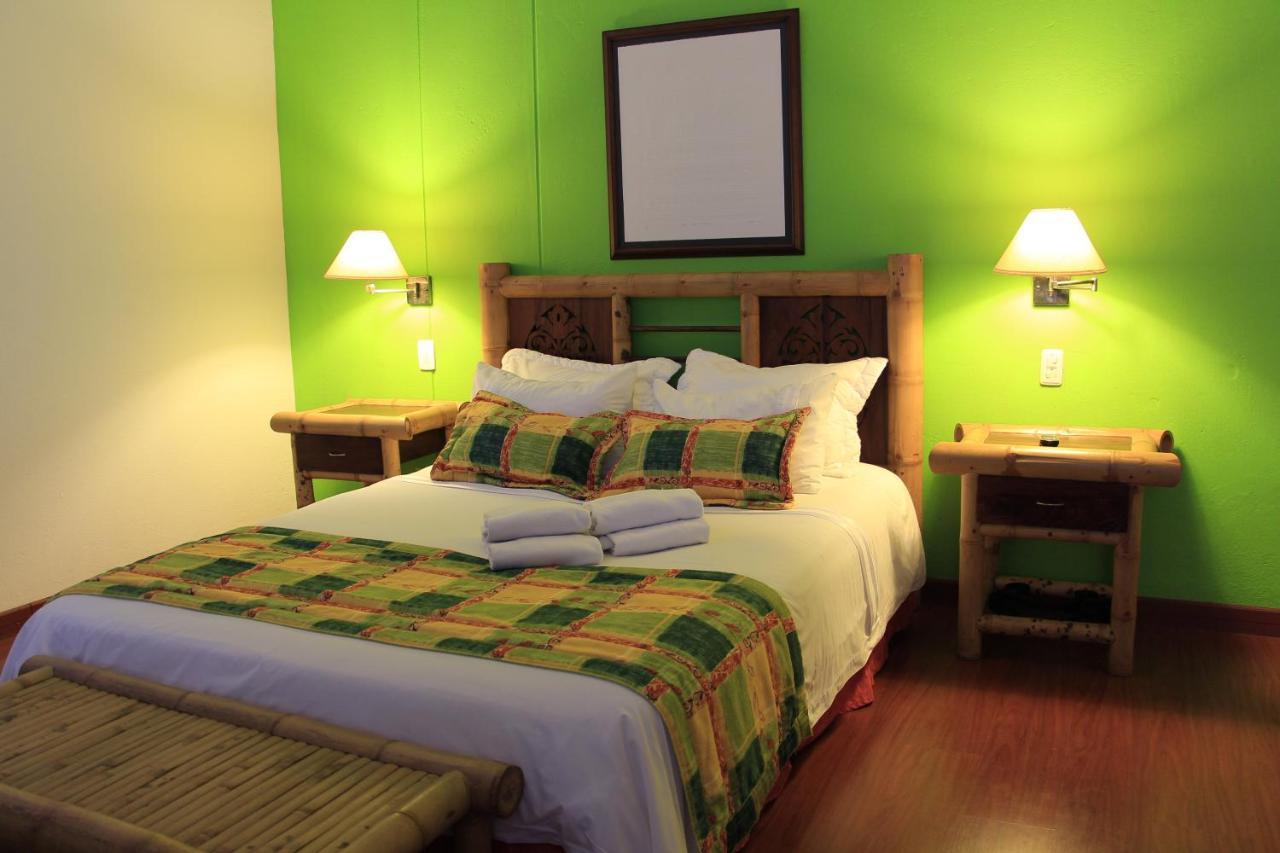 Armenia Hotel Bagian luar foto
